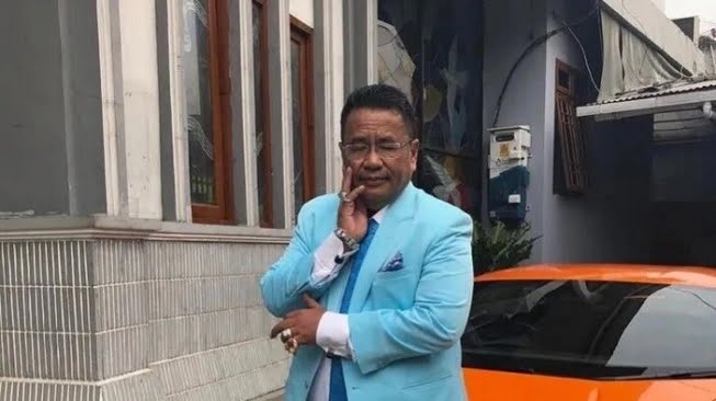 Pengacara ternama Hotman Paris akhirnya buka suara setelah tiga hari menjalani perawatan di rumah sakit.