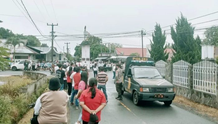 Polsek Kakas All Out Kawal HUT ke-346 Kecamatan Kakas, Jalan Sehat hingga Ibadah Syukur Berjalan Aman dan Khidmat