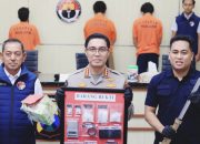 Polda Jatim Tangkap Empat Admin dan Anggota Grup Online Penyuka Sesama Jenis