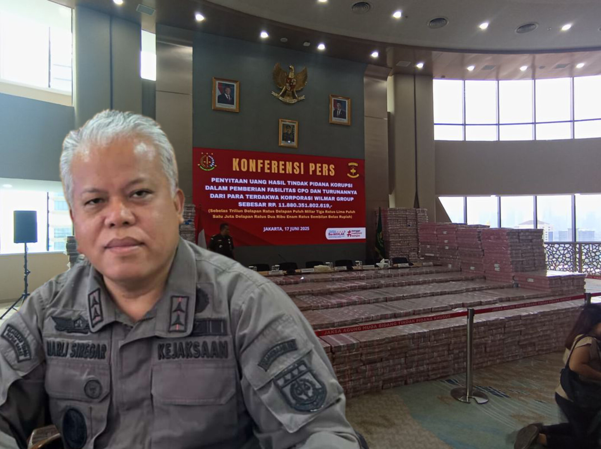 Tumpukan uang tunai Rp2 triliun dalam kardus saat disita oleh penyidik Kejaksaan Agung