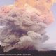 Awan abu vulkanik dari Gunung Lewotobi terlihat membumbung tinggi di langit Flores Timur
