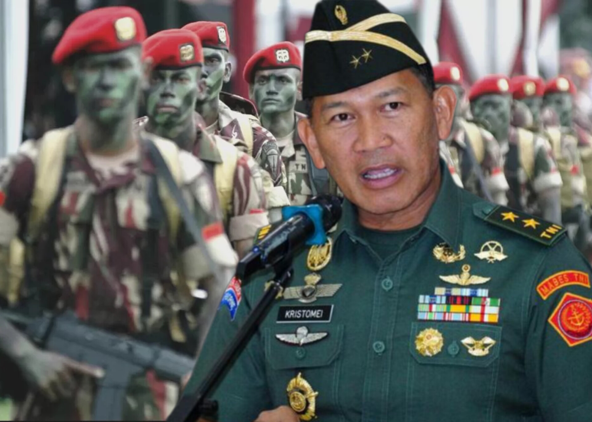 Pasukan elit TNI bersiap naik pesawat militer dalam operasi evakuasi WNI dari Iran dan Israel