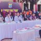 Petugas Polri menyampaikan konferensi pers terkait pengungkapan ratusan kasus perdagangan orang di Mapolda Sumatera Utara, 20 Juni 2025.