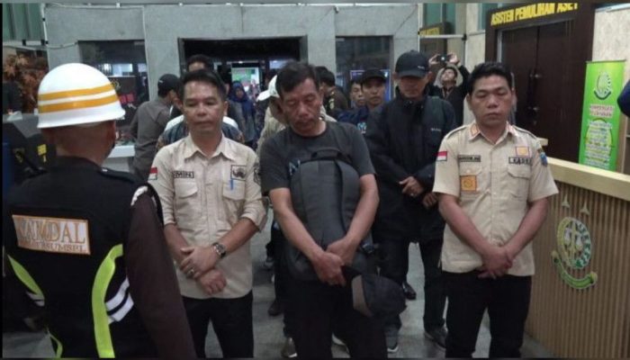 Korupsi Dana Desa Terendus di Rapat Kepala Desa: 22 Orang Terjaring OTT di Pagar Gunung