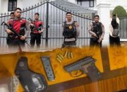 Uang Miliaran dan Senjata Api Ditemukan di Rumah Kadis PUPR Sumut! KPK Bongkar Proyek Jalan Rp231 Miliar