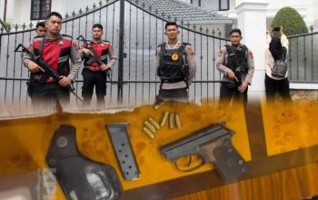 Uang tunai dan senjata api disita dari rumah Kadis PUPR Sumut dalam kasus korupsi proyek jalan.