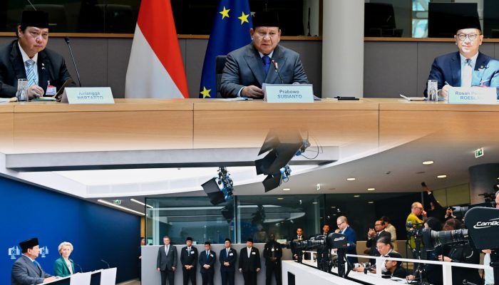 Tak Ada Libur demi Negeri, Prabowo dan UE Sahkan Kesepakatan Ekonomi Triliunan Rupiah