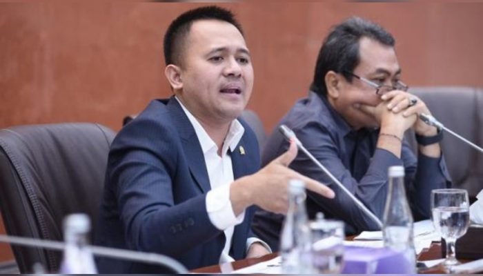 DPR Soroti Pajak Amplop Kondangan dan UMKM, Mufti Anam: Ini Bukan Reformasi, Tapi Survival!