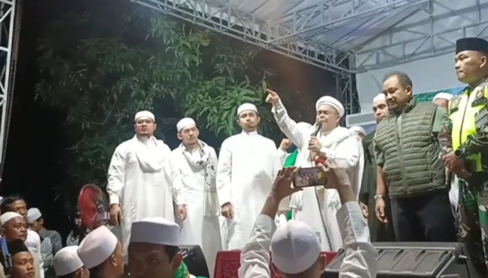 Bentrokan Warnai Ceramah Rizieq Shihab di Pemalang, Polisi Buru Provokator di Balik Kekacauan