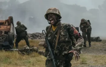 Ajil Ditto, Adinda Thomas, dan para pemain film Believe saat menghadiri gala premiere di Plaza Senayan XXI Jakarta