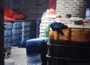 Solar Ilegal Senilai Miliaran Disembunyikan Dekat Jalan Raya, Polisi Bergerak