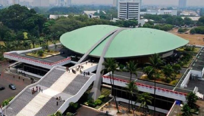 Rakyat Sulit Beli Beras, DPR Terima Tunjangan Rumah Rp50 Juta per Bulan