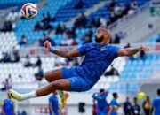 Arema FC Tekuk Bhayangkara 2-1, Penalti di Ujung Laga Antar Singo Edan ke Puncak Klasemen