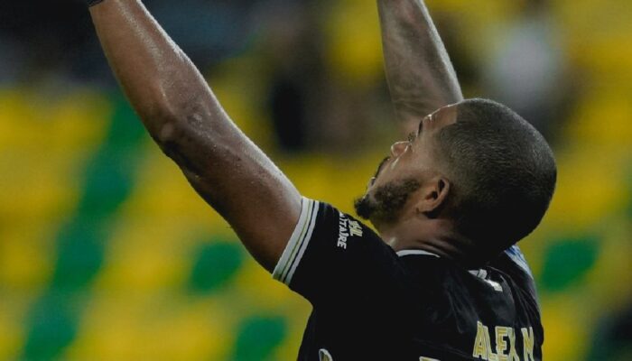 Dewa United Pecah Telur, Bungkam Persik Kediri 3-1 di Banten International Stadium