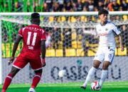 Drama Dua Kartu Merah, Persijap Jepara Tahan Arema FC Tanpa Gol di Gelora Bumi Kartini