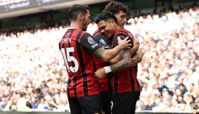 Tottenham Tersungkur di Kandang, Gol Cepat Evanilson Bikin Stadion Membisu