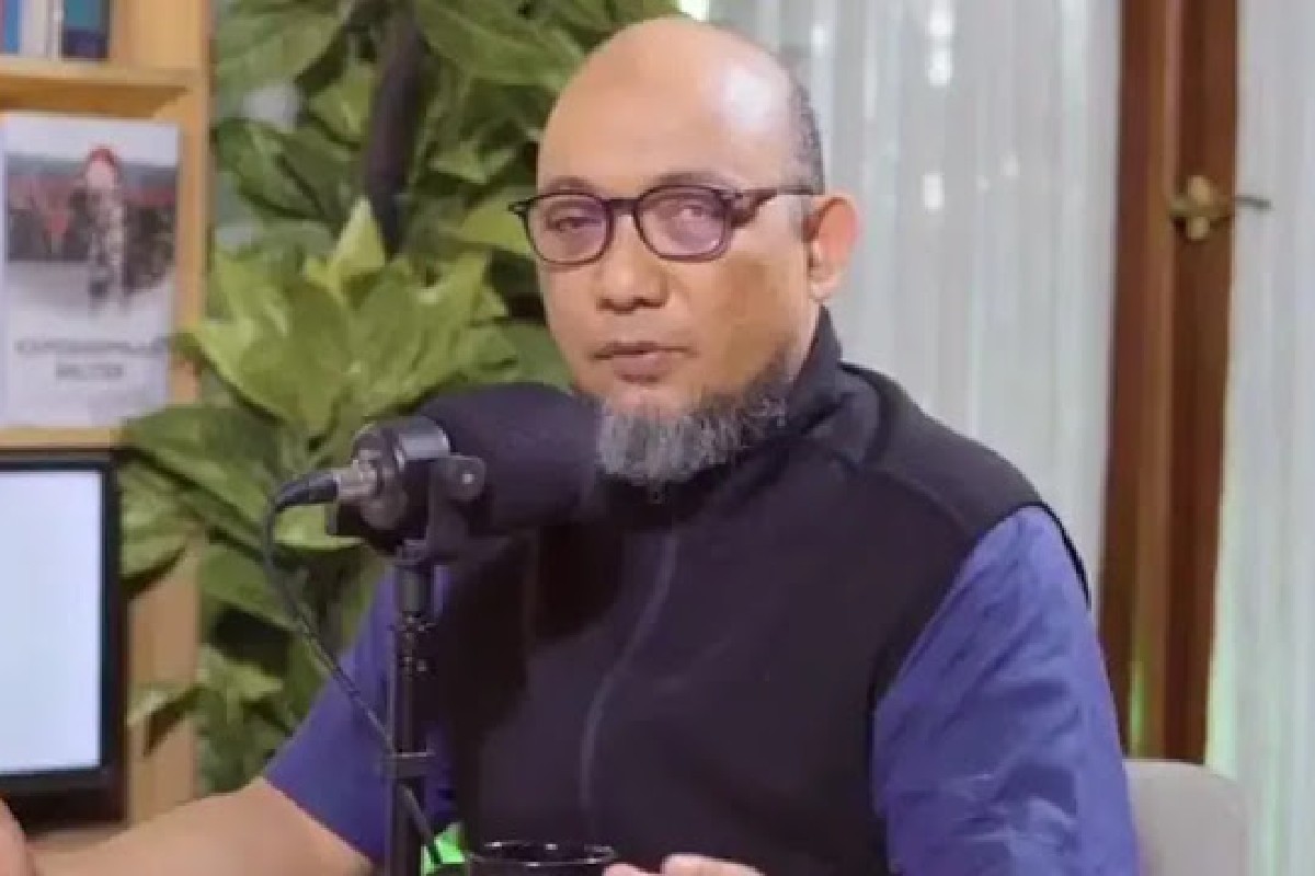 Novel Baswedan menyampaikan kritik tajam terhadap amnesti dan abolisi kasus korupsi melalui unggahan di media sosial X.