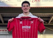 Elkan Baggott Resmi Masuk Skuad Utama Ipswich Town, Akhir dari Penantian Panjang