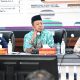 Menteri ATR/BPN Nusron Wahid berbicara dalam Rapat Koordinasi Pemerintah Daerah se-Kalimantan Selatan, Kamis (31/07/2025), di Gedung Idham Chalid, Banjarbaru.