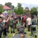 Lomba HUT ke-80 RI di Markas Kodim 1302 Minahasa bersama Letkol Inf Bonaventura, prajurit dan keluarga TNI meriahkan perayaan kemerdekaan.
