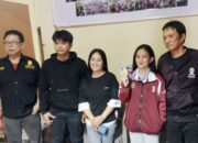 Juara Dunia Karate Gojukai Putri Bertandang ke Markas LPK RI Sulut