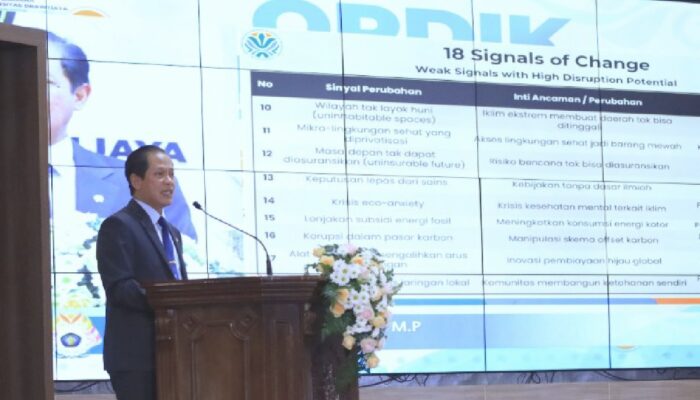 Menteri LH Dorong Intelektual Pascasarjana Hadapi Polycrisis untuk Wujudkan Indonesia Emas 2045