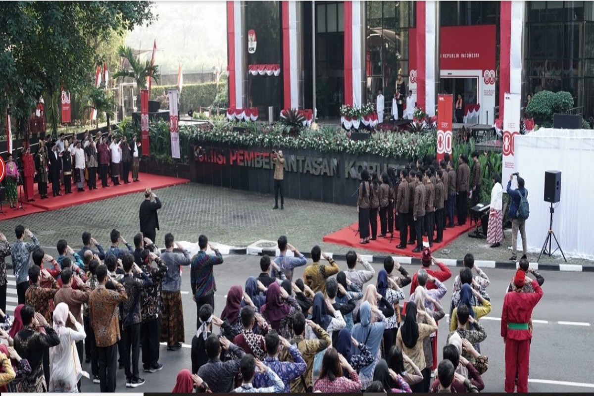 Ketua KPK Setyo Budiyanto pimpin upacara HUT ke-80 RI di Gedung Merah Putih, Jakarta