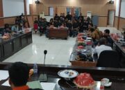 DPRD Kolaka Gelar RDP Bahas Penggunaan Jalan Umum oleh Kendaraan Berat PT IPIP