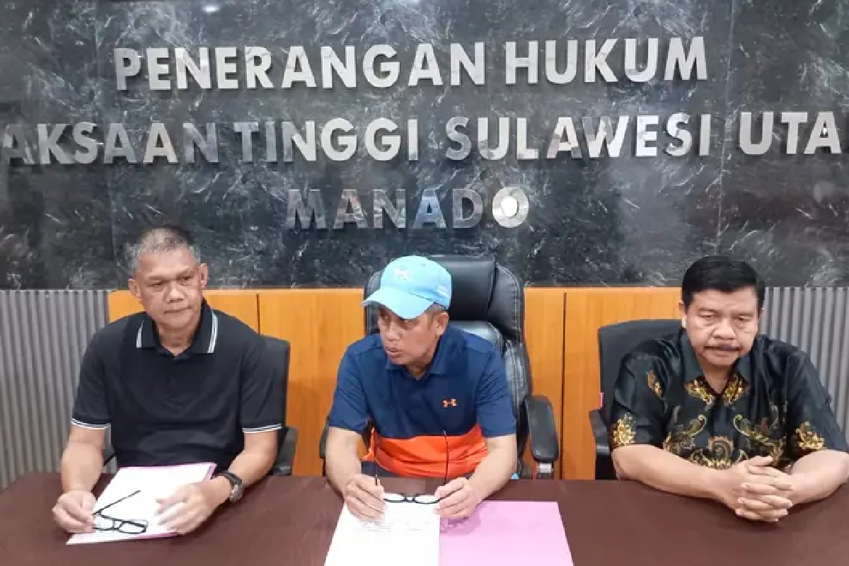 Kepala Kejati Sulut Andi Muhammad Taufik umumkan dua tersangka korupsi lahan eks HGU negara di Bolmong, termasuk mantan Kepala BPN.