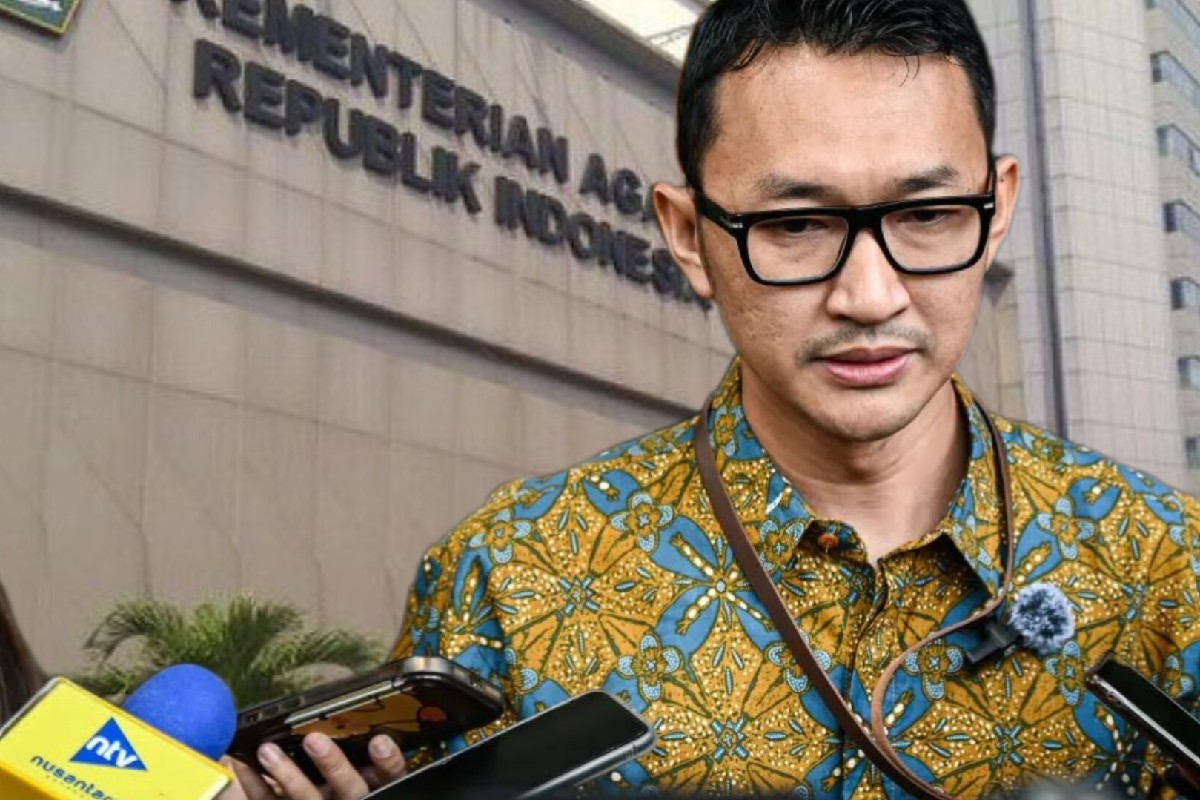 Gedung KPK di Jakarta, lembaga antirasuah tengah selidiki dugaan permainan kuota haji yang membuat antrean jemaah semakin panjang.