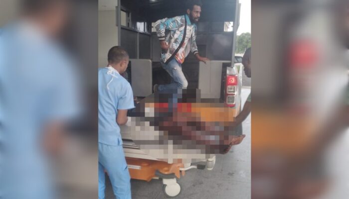 Ikatan Keluarga Terkoyak, Pertikaian di Pelabuhan Pomako Tumpah Darah