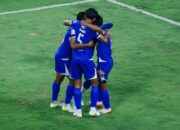 Persib Sukses Buka Musim dengan Kemenangan 2-0 atas Semen Padang