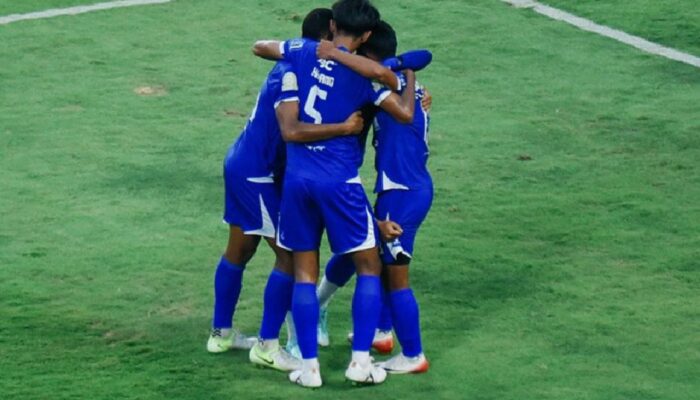 Persib Sukses Buka Musim dengan Kemenangan 2-0 atas Semen Padang