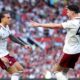 Riccardo Calafiori merayakan gol kemenangan Arsenal atas Manchester United di Old Trafford