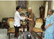 Kunjungan Hangat Gibran ke Try Sutrisno, Dari Silaturahmi hingga Pesan Kebangsaan