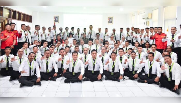 Menhut Raja Antoni Tingkatkan Kapasitas Manggala Agni, Perangi Karhutla Secara Maksimal