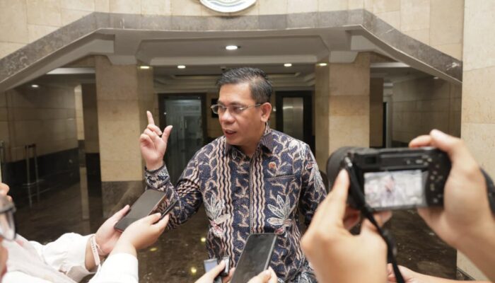 Sentuh Tanahku Permudah Akses Informasi Syarat dan Biaya Balik Nama Tanah