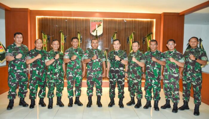 Tim Puldata Sahli Panglima TNI Sambangi Kodam Merdeka