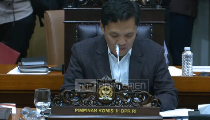 Komisi III DPR Ketuk Palu: Sepuluh Nama Hakim Agung dan Hakim Ad Hoc HAM Disetujui