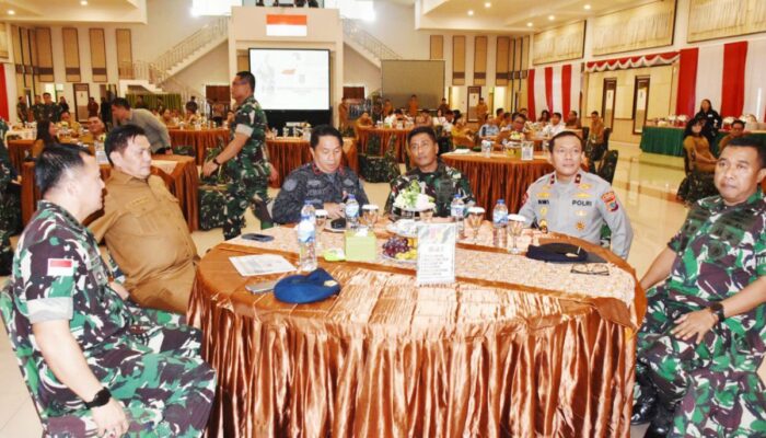 Komsos Perkuat Sinergitas Kodam dan Aparat Pemerintah