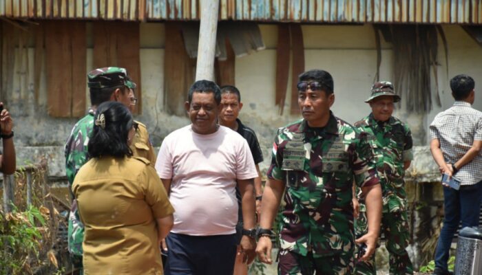 Kasdam Tinjau Langsung Pembersihan Kolam Renang KONI Manado