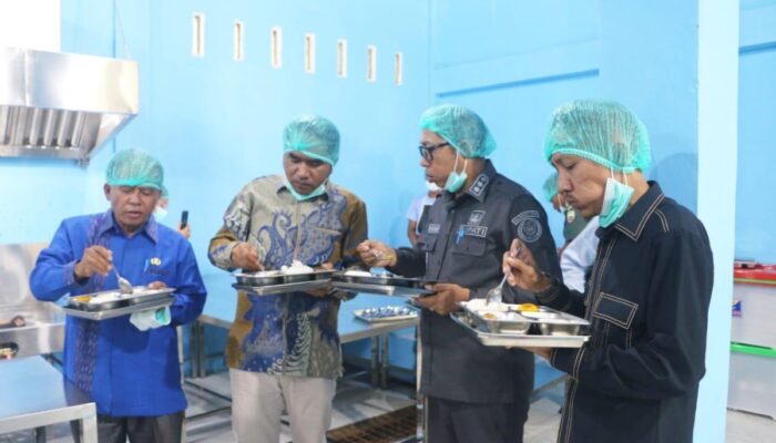 Bupati Taput Resmikan SPPG ‘Marsiurupan’: Dorong Gizi Anak dan Ekonomi Lokal Tumbuh Bersama