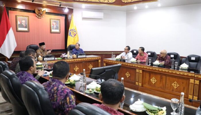 Menteri Nusron “Gedor” Kepala Daerah se-Bali Minta Dukungan Pemutakhiran Data hingga Pembebasan BPHTB untuk Percepatan Sertipikasi Tanah