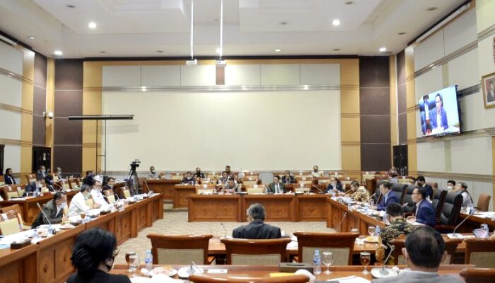 DPR Siapkan Omnibus Law Pemilu 2026: Satukan UU Pemilu, Parpol, dan Pilkada, Ubah Peta Politik Nasional