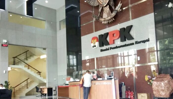 KPK Telusuri Aset Tersangka Kasus CSR BI-OJK, Dua Notaris Diperiksa di Gedung Merah Putih