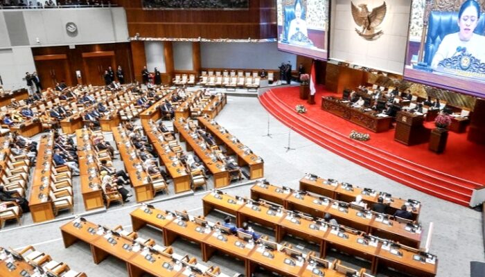 DPR Ketok RKUHAP Jadi UU, Reformasi Hukum Acara Pidana yang Picu Sorotan Publik