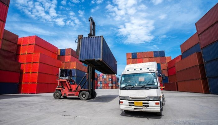 Menteri UMKM Kritik Derasnya Produk China Masuk RI Tanpa Izin, Pemerintah Siapkan Rem Darurat Impor