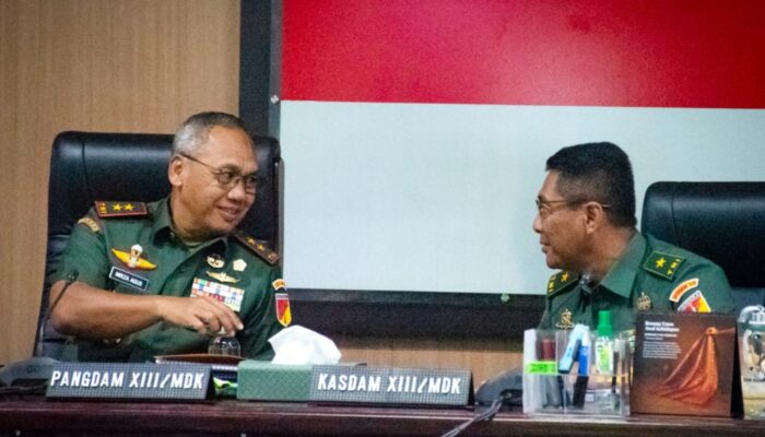 Mayjen Mirza Pimpin Evaluasi Kinerja Satuan