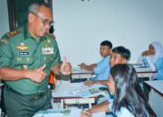 Pangdam Merdeka Semangati Siswa Sekolah Rakyat Manado