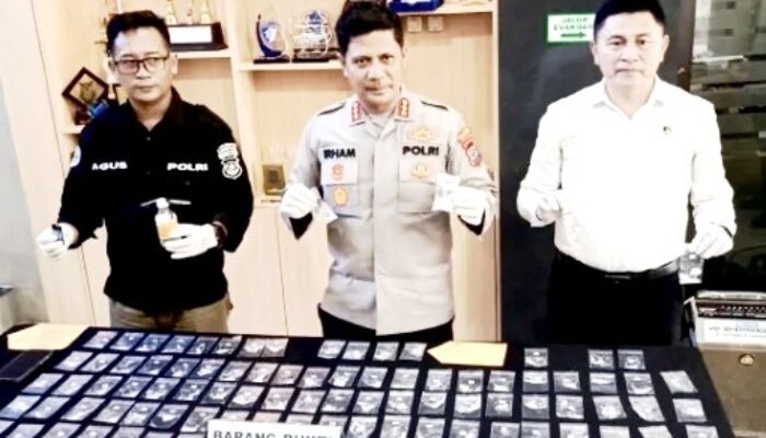 Polresta Manado Bongkar Jaringan Sabu, 98 Paket Diamankan dari Pengedar Muda, Tersangka Terancam Membusuk di Bui